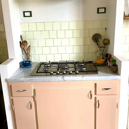 Artists' Near Cinque Terre - 4 Bedrooms, Large Terrace, Great Views Holiday home *