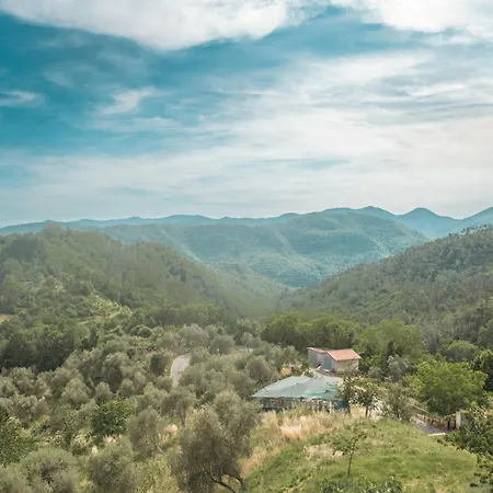بيت للعطل Artists' Near Cinque Terre - 4 Bedrooms, Large Terrace, Great Views *