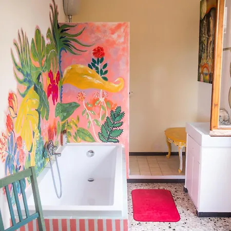 Artists' Near Cinque Terre - 4 Bedrooms, Large Terrace, Great Views * Groppo (La Spezia)